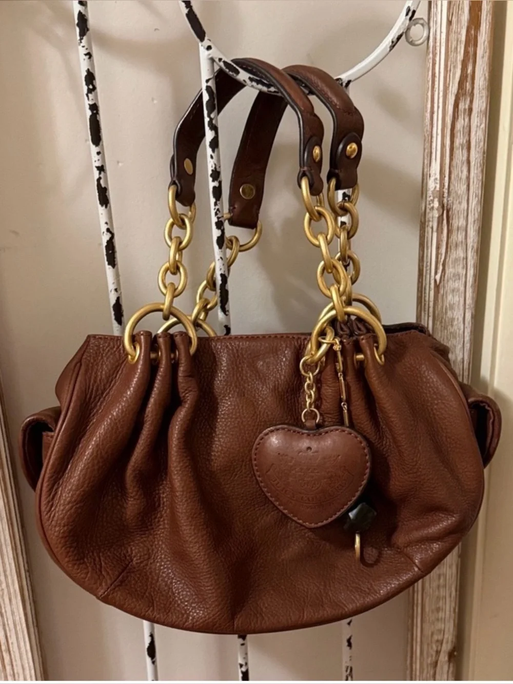 Vintage Juicy Couture 100% Cow Hide Brown Leather Shoulder Bag with Heart Char